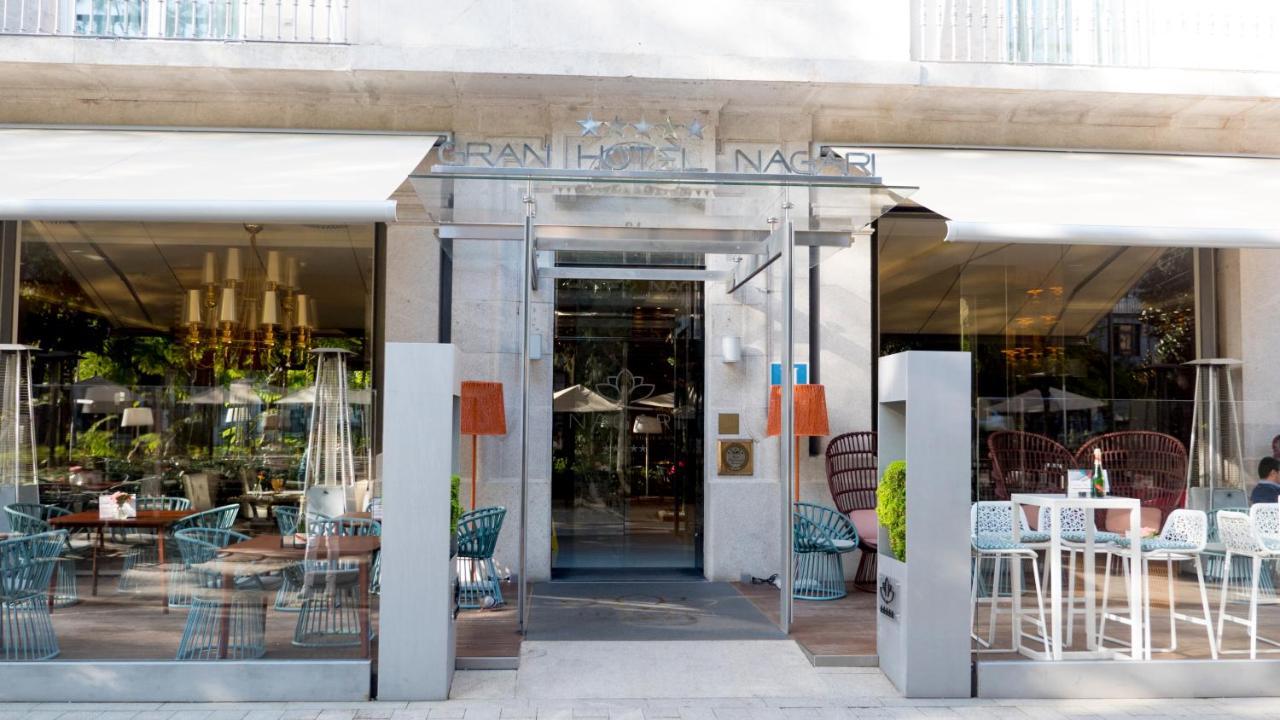 Gran Hotel Nagari Boutique&Spa Vigo Bagian luar foto Entrance to Dean West End