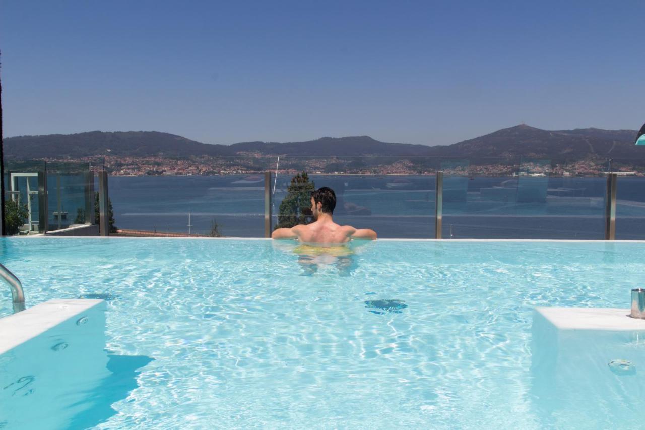 Gran Hotel Nagari Boutique&Spa Vigo Bagian luar foto Infinity pool