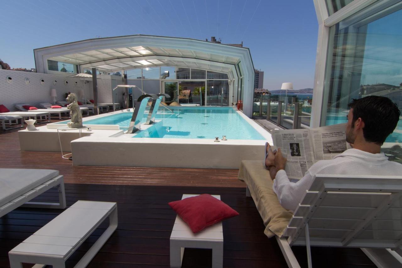 Gran Hotel Nagari Boutique&Spa Vigo Bagian luar foto Rooftop pool