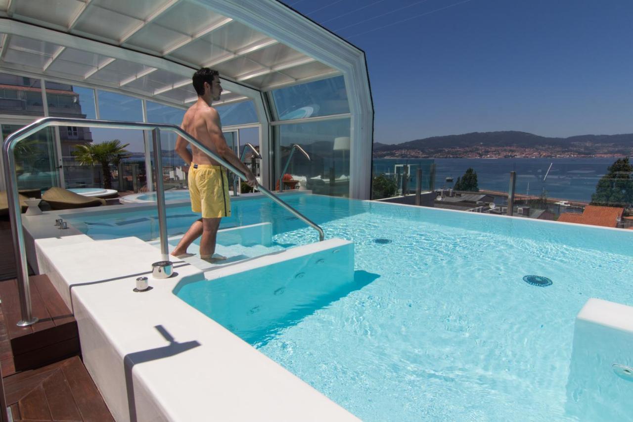 Gran Hotel Nagari Boutique&Spa Vigo Bagian luar foto A pool enclosure