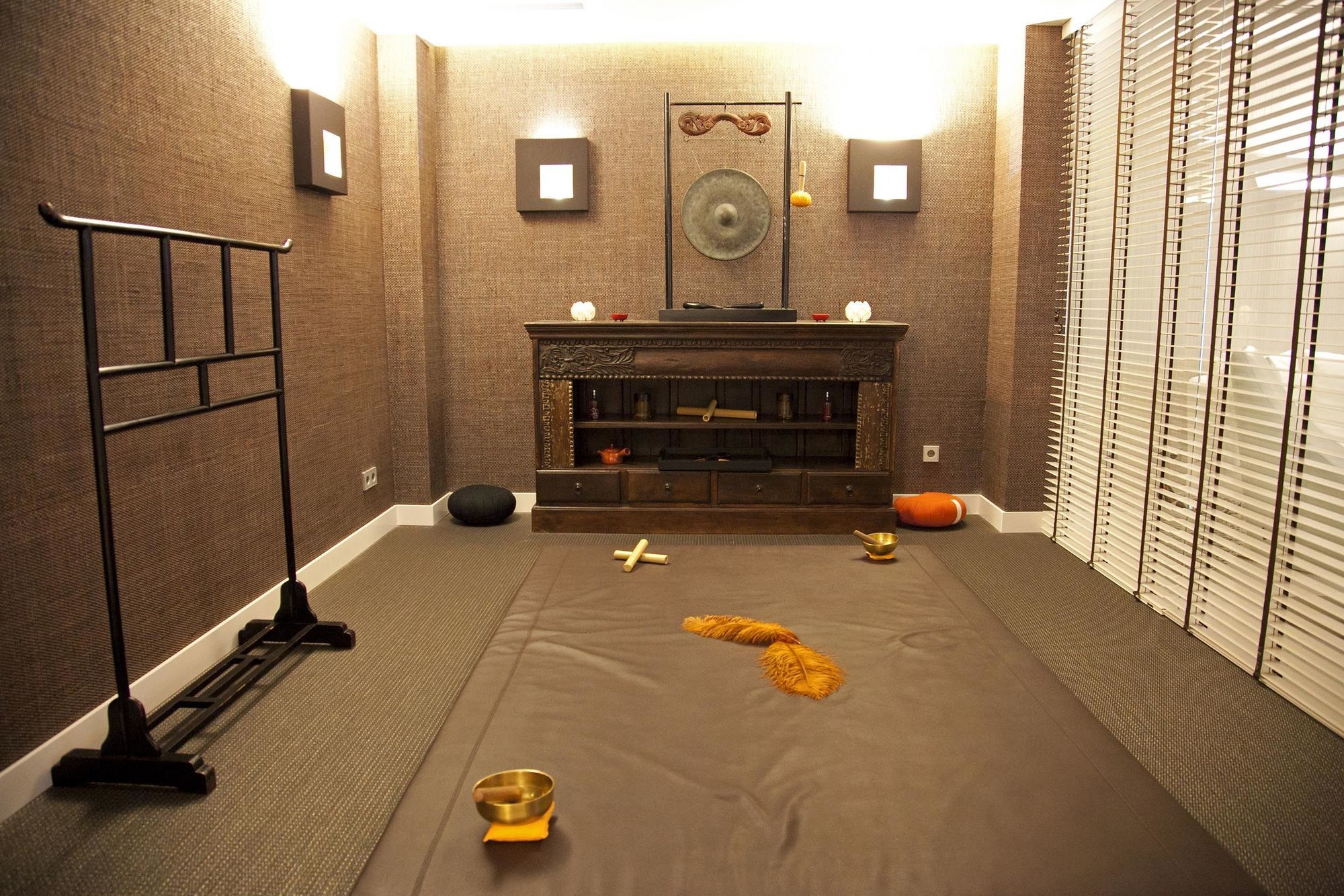 Gran Hotel Nagari Boutique&Spa Vigo Bagian luar foto A Shingon temple in Paris